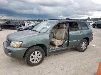  Salvage Toyota Highlander