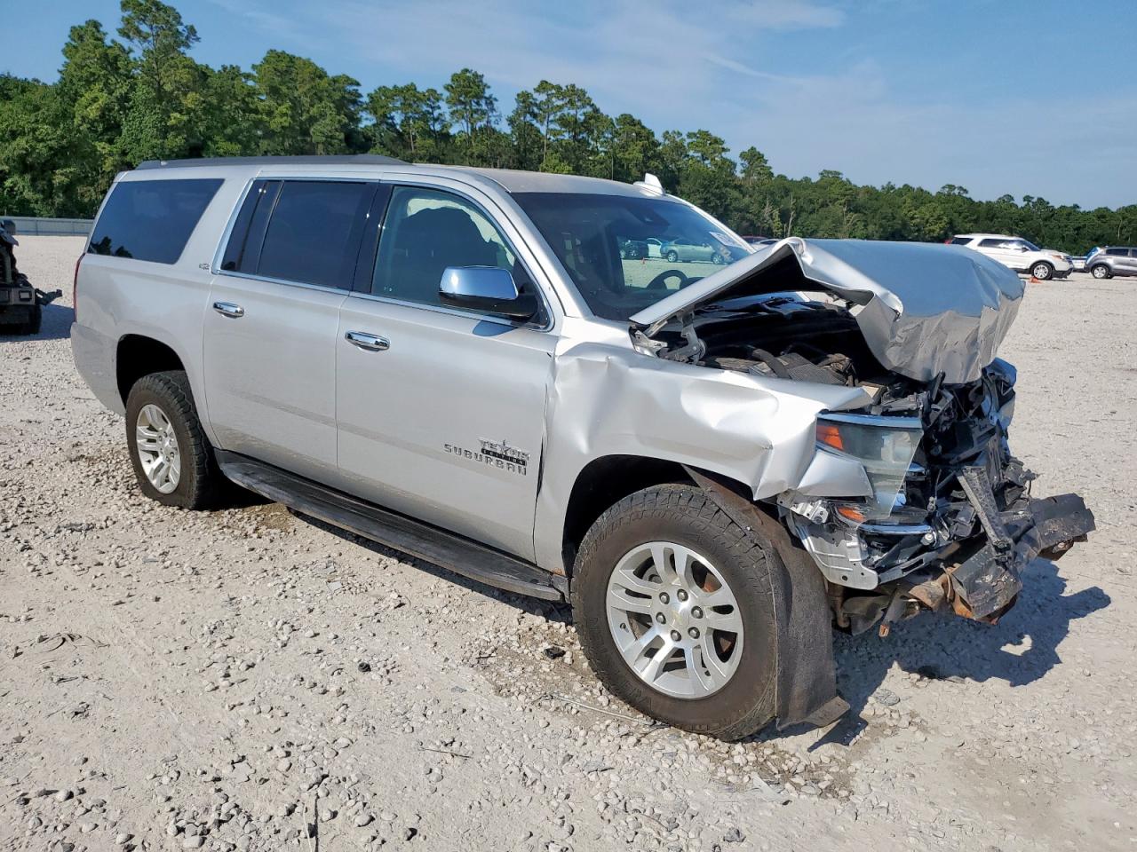 Chevrolet Suburban K1500 Lt Image 5