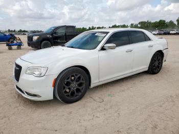  Salvage Chrysler 300