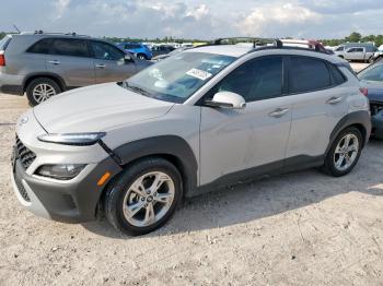  Salvage Hyundai KONA