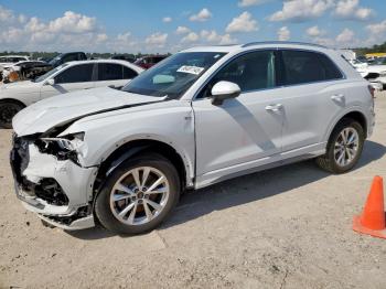  Salvage Audi Q3