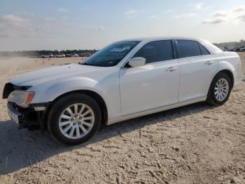  Salvage Chrysler 300