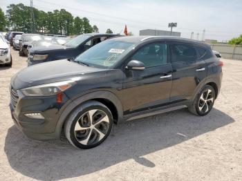  Salvage Hyundai TUCSON