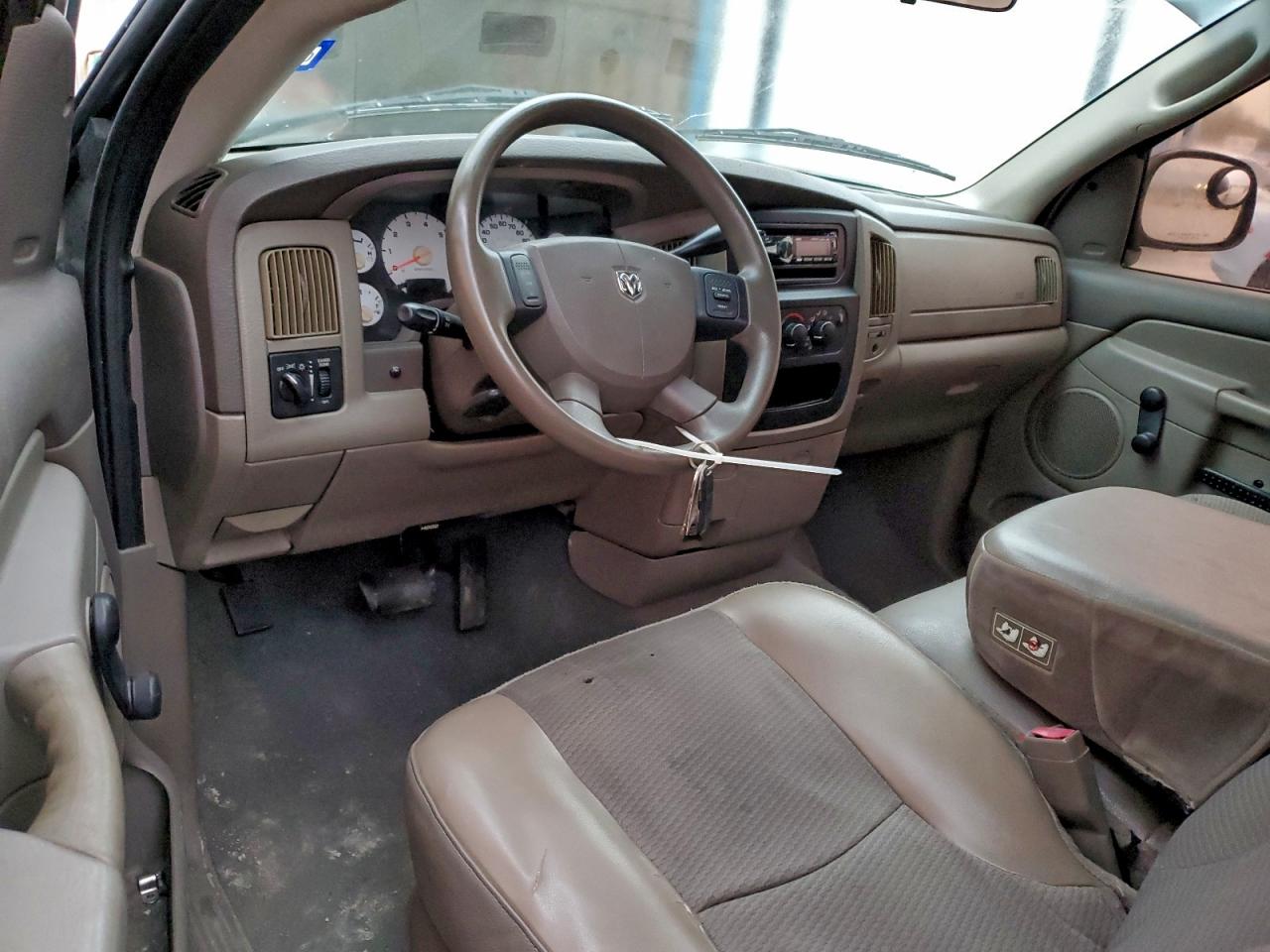 Dodge Ram 1500 St Image 7