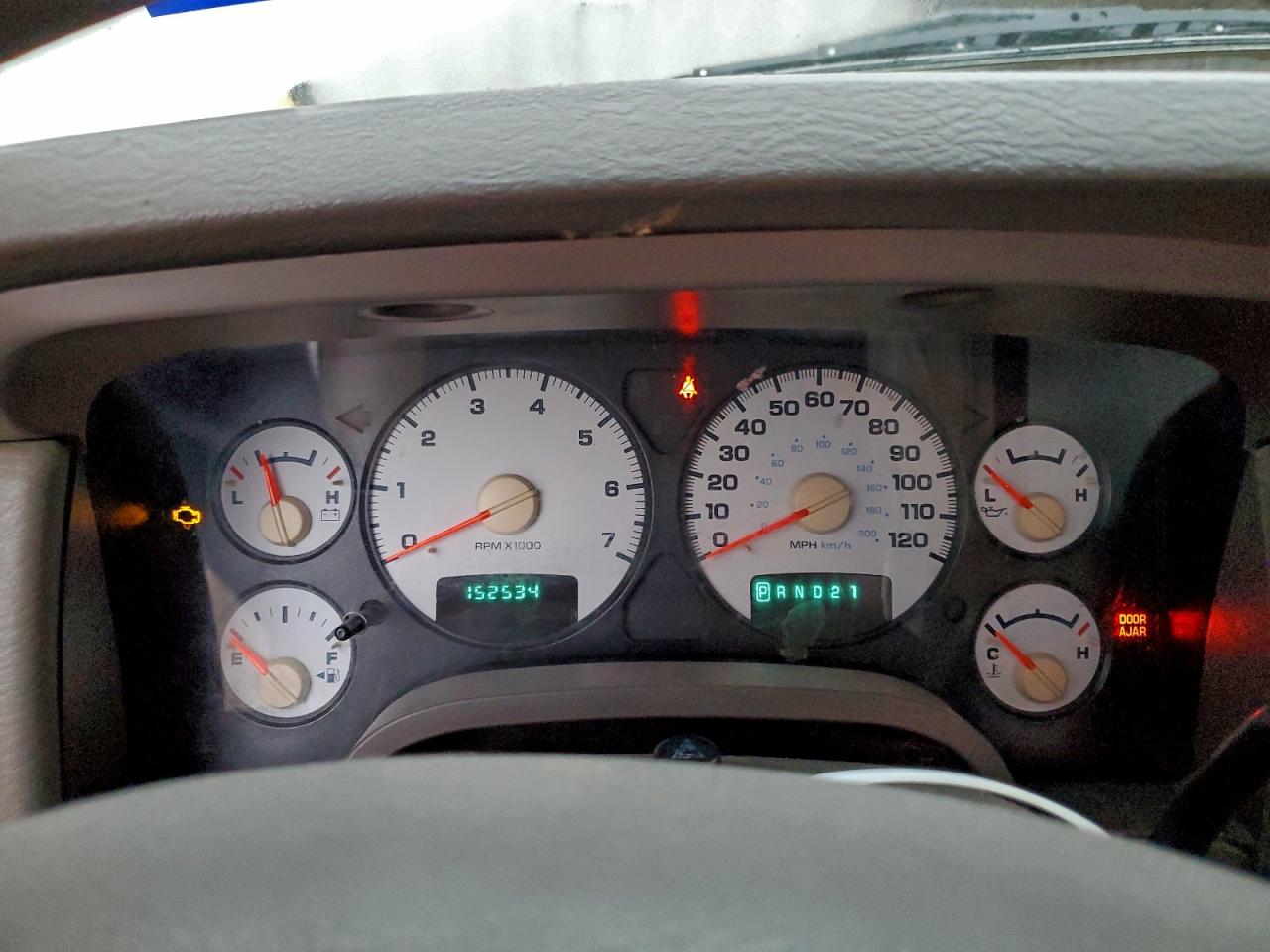 Dodge Ram 1500 St Image 8