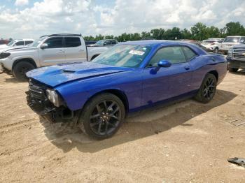  Salvage Dodge Challenger