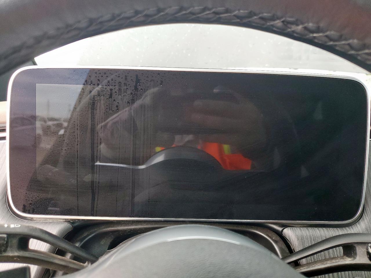 Mercedes-Benz EQE 350+ Image 2