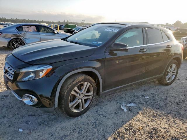  Salvage Mercedes-Benz GLA