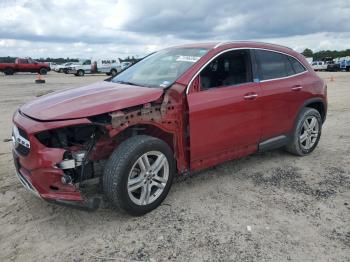  Salvage Mercedes-Benz GLA