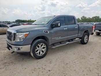  Salvage Nissan Titan
