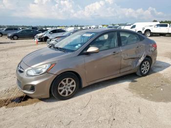  Salvage Hyundai ACCENT