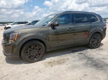  Salvage Kia Telluride