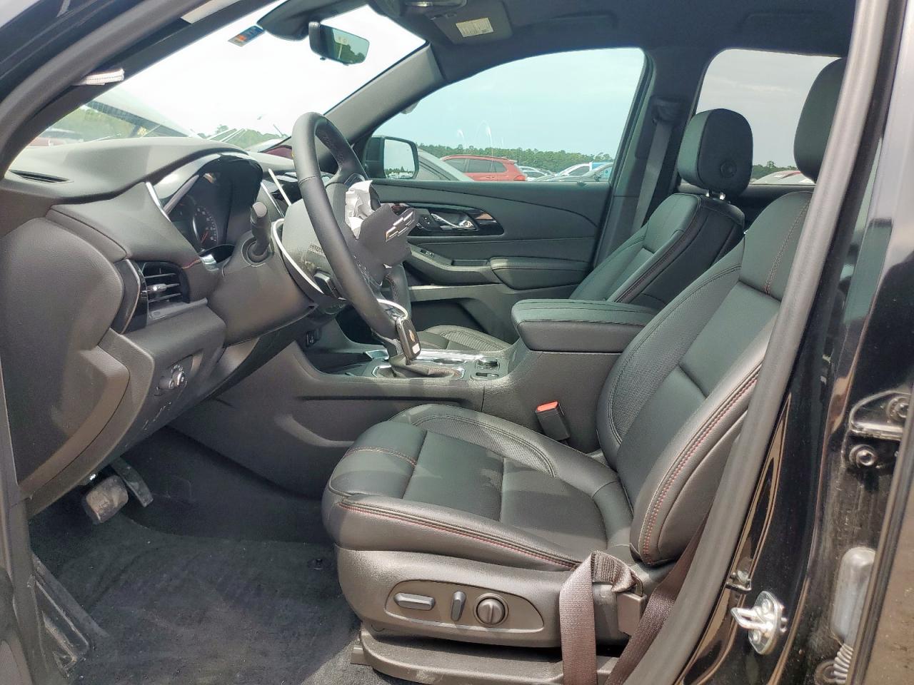 Chevrolet Traverse Rs Image 8