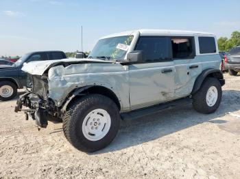  Salvage Ford Bronco