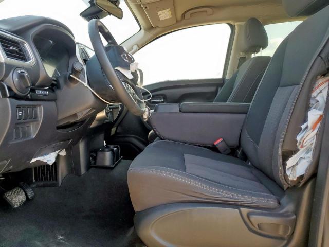 Nissan Titan S Image 6