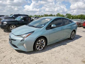  Salvage Toyota Prius