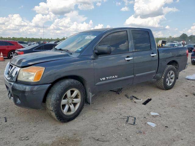  Salvage Nissan Titan