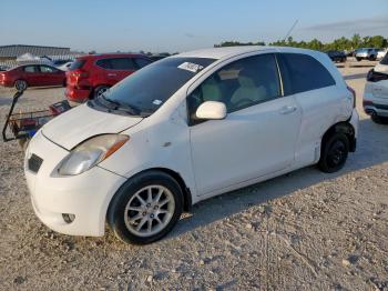  Salvage Toyota Yaris