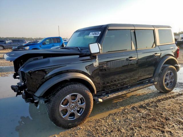  Salvage Ford Bronco