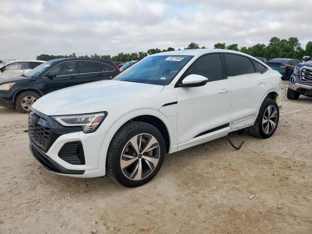 Salvage Audi Q8