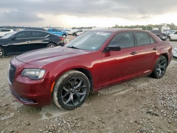 Salvage Chrysler 300