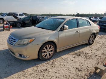  Salvage Toyota Avalon