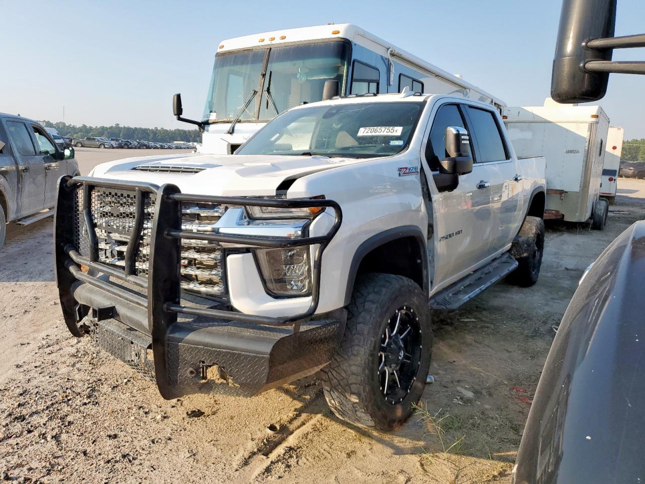 Chevrolet Silverado K2500 Heavy Duty Ltz Image 1