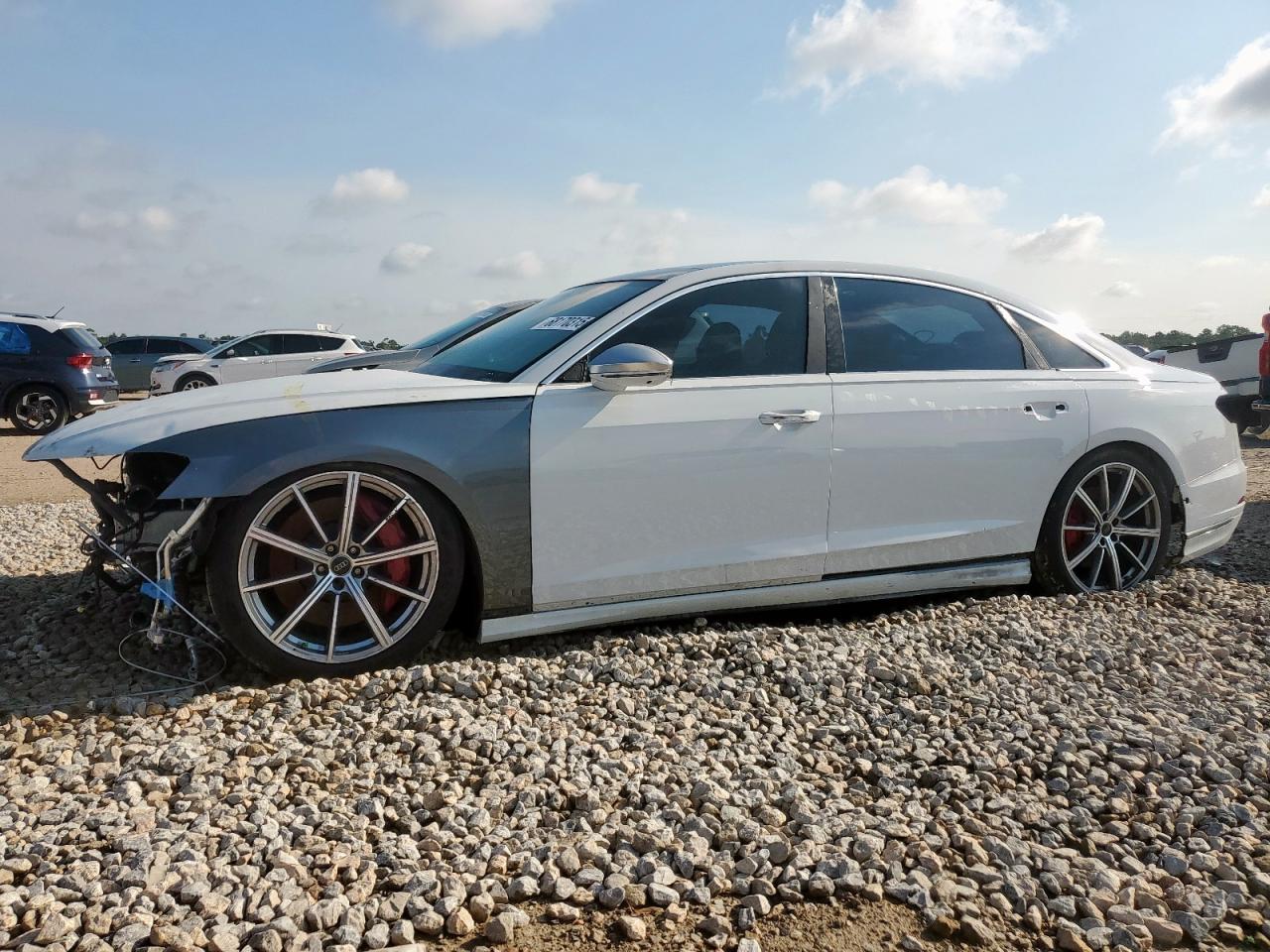Audi S8 Image 1