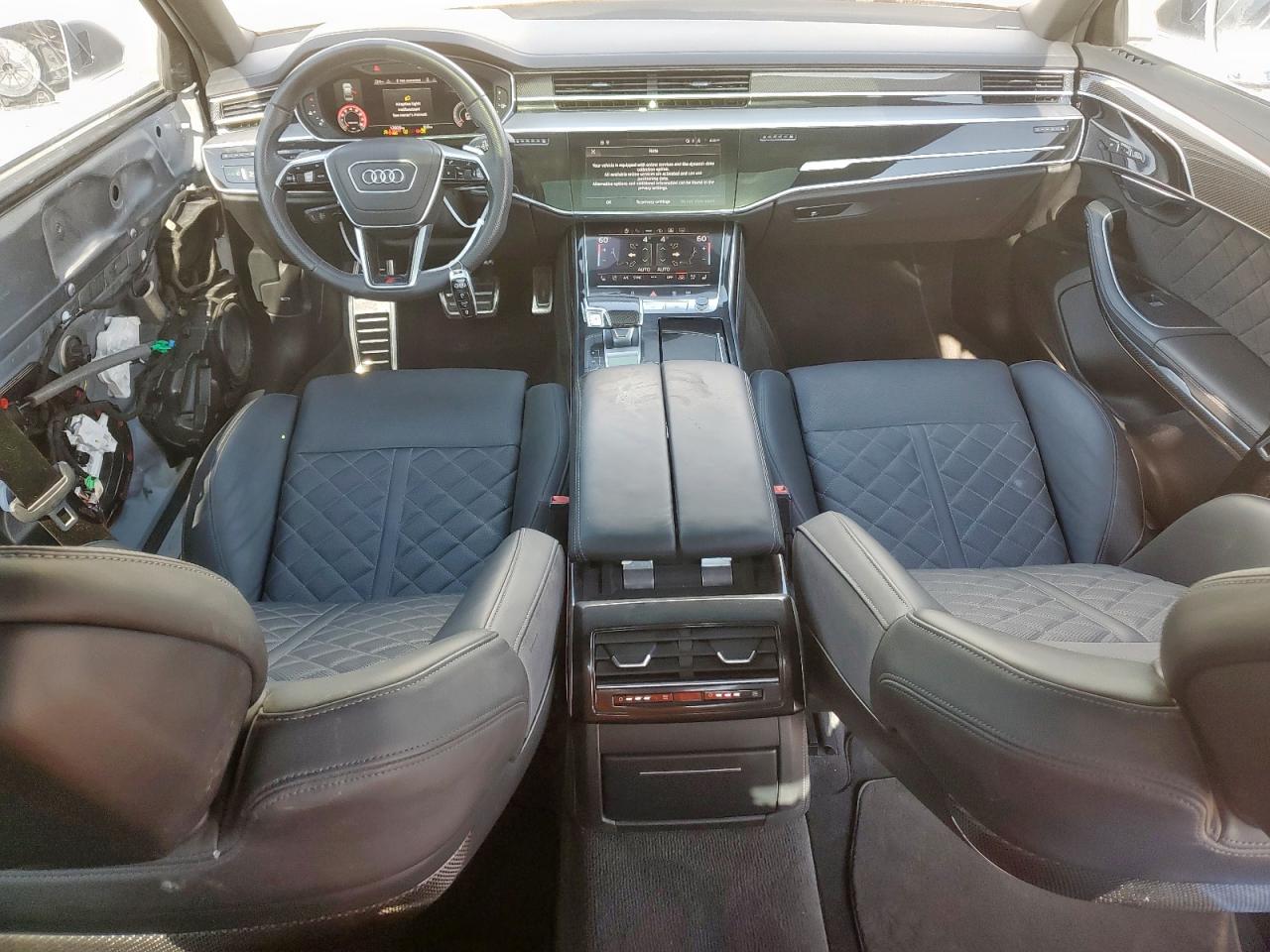 Audi S8 Image 10