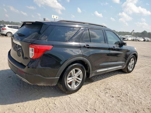 Ford Explorer Xlt Image 3