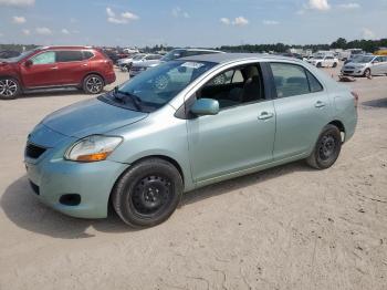  Salvage Toyota Yaris