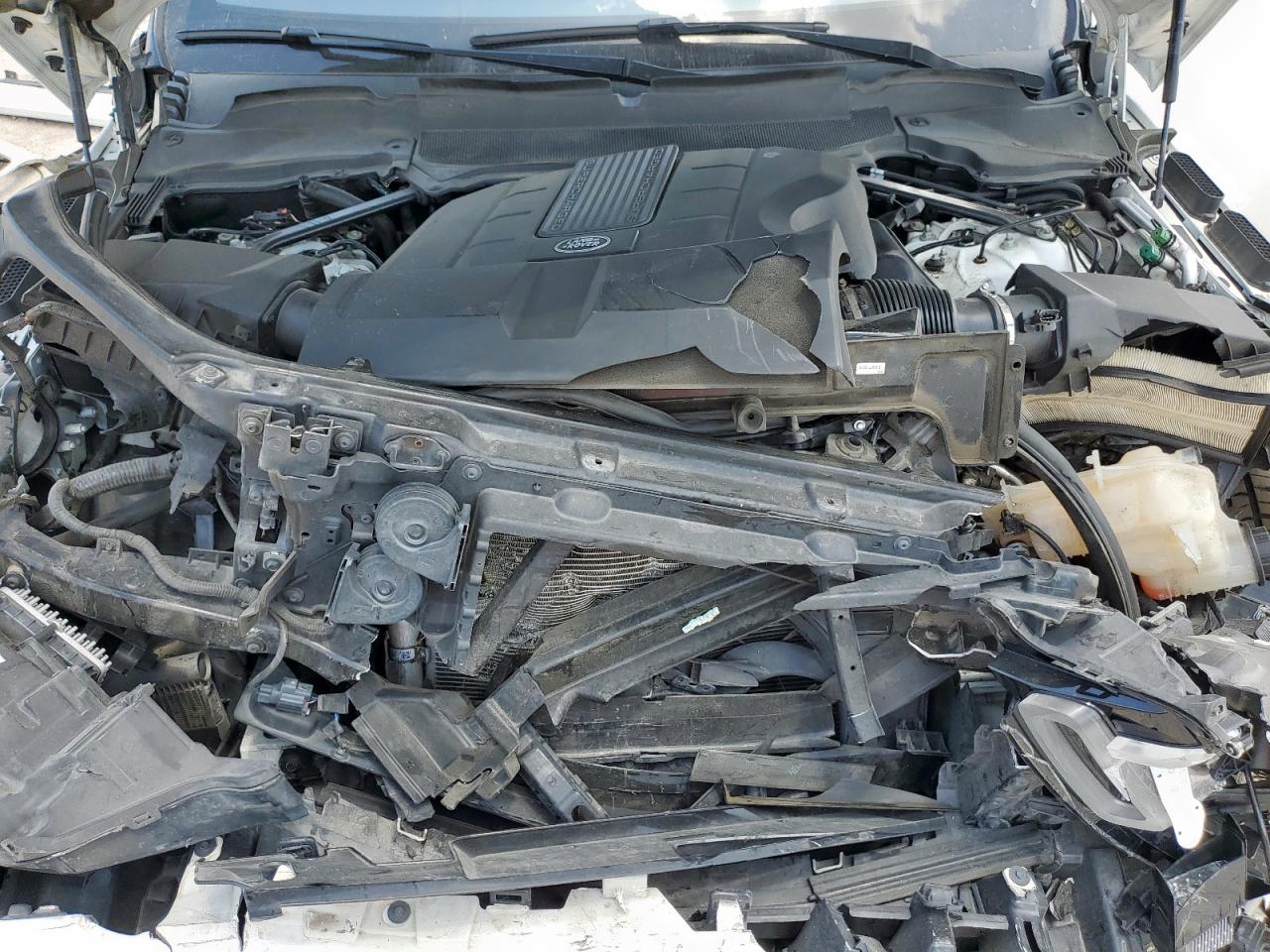 Land Rover Range Rover Supercharged Autobiography Image 10