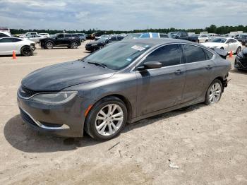 Salvage Chrysler 200