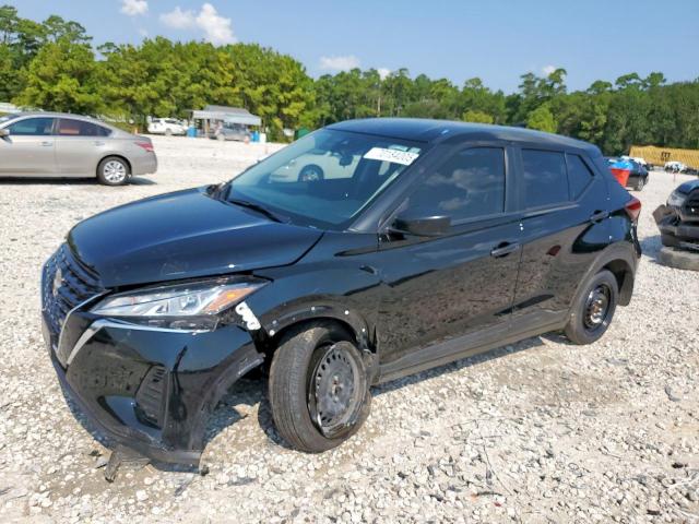  Salvage Nissan Kicks
