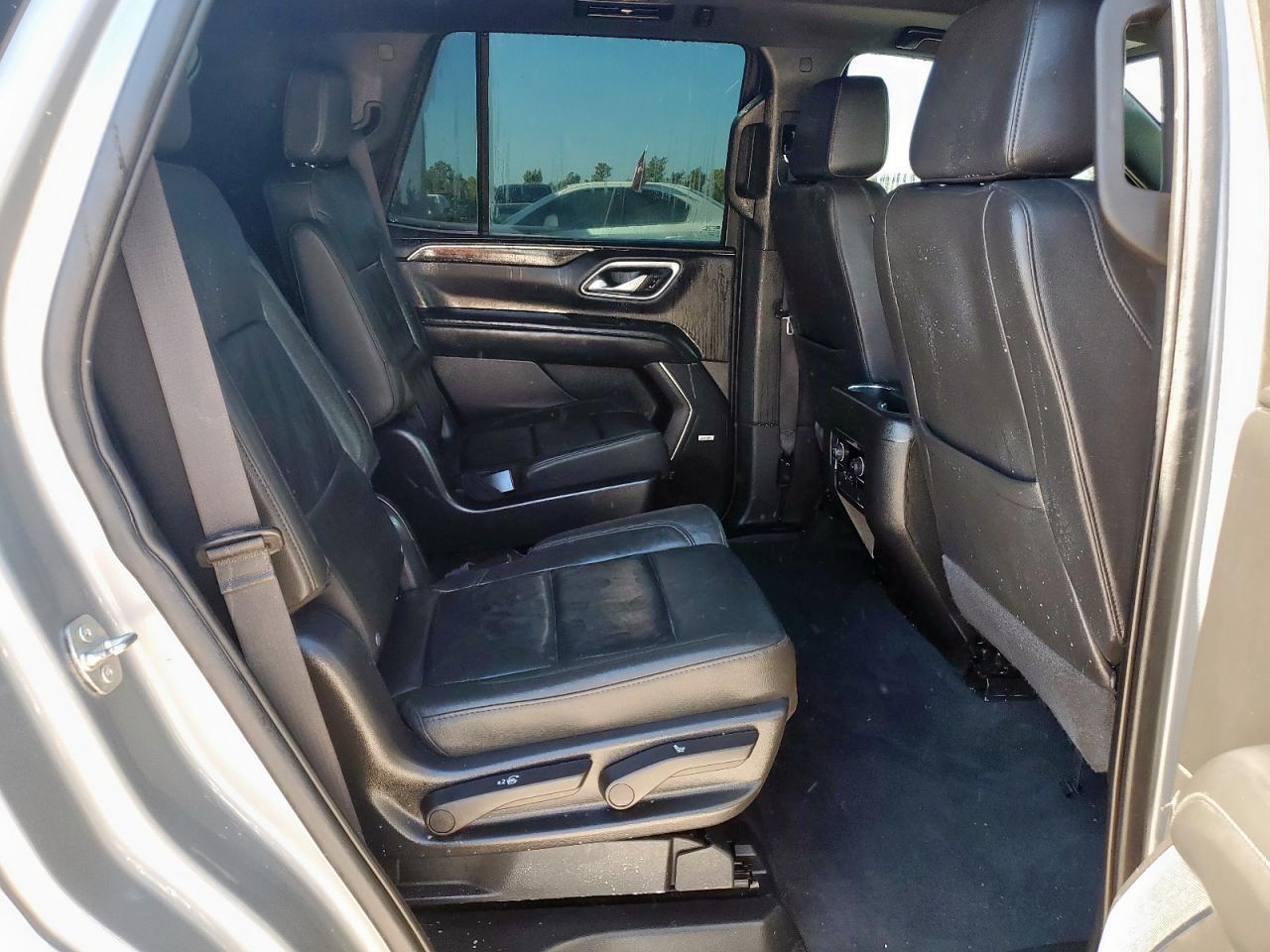 Chevrolet Tahoe K1500 Z71 Image 9