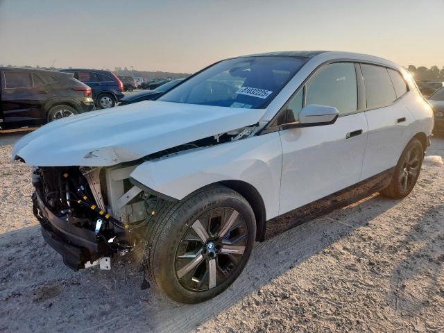  Salvage BMW Ix Xdrive5