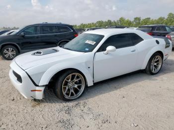  Salvage Dodge Challenger