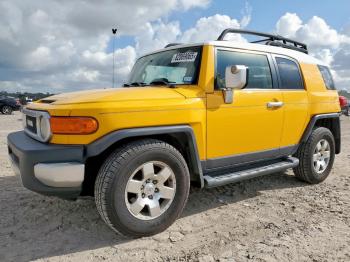  Salvage Toyota FJ Cruiser