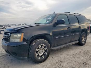  Salvage Chev Tahoe