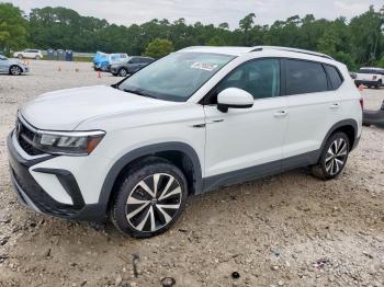  Salvage Volkswagen Taos
