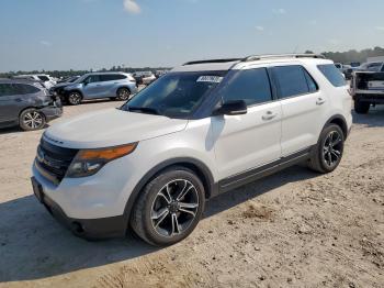  Salvage Ford Explorer