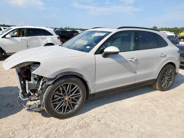  Salvage Porsche Cayenne