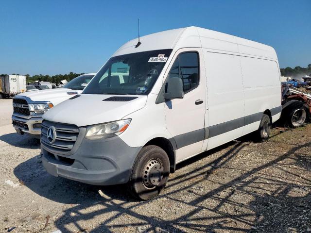  Salvage Mercedes-Benz Sprinter