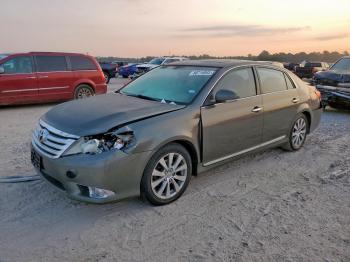  Salvage Toyota Avalon