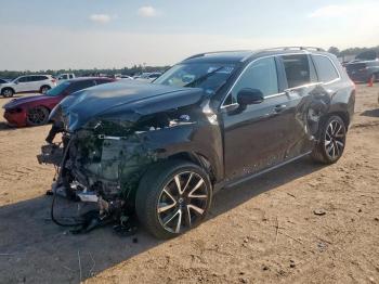  Salvage Volvo XC90