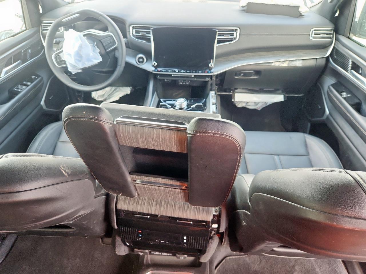 Jeep Wagoneer Series Iii Image 12