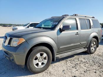  Salvage Nissan Pathfinder