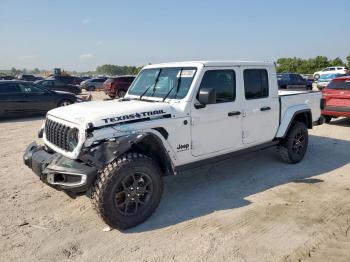  Salvage Jeep Gladiator