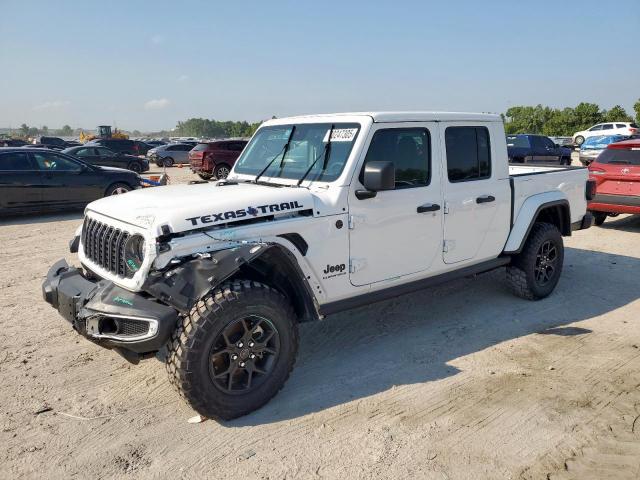  Salvage Jeep Gladiator