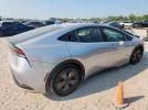 Toyota Prius Le Image 2